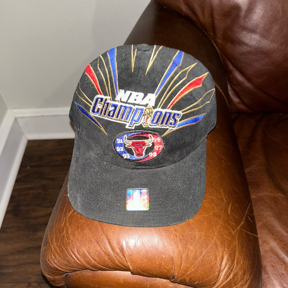 VTG NBA Championship Chicago Bulls Starter Hat
